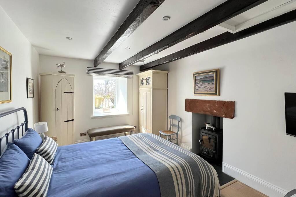 Shorepark - Waterfront Cottage With Stunning Views Dumfries Kültér fotó
