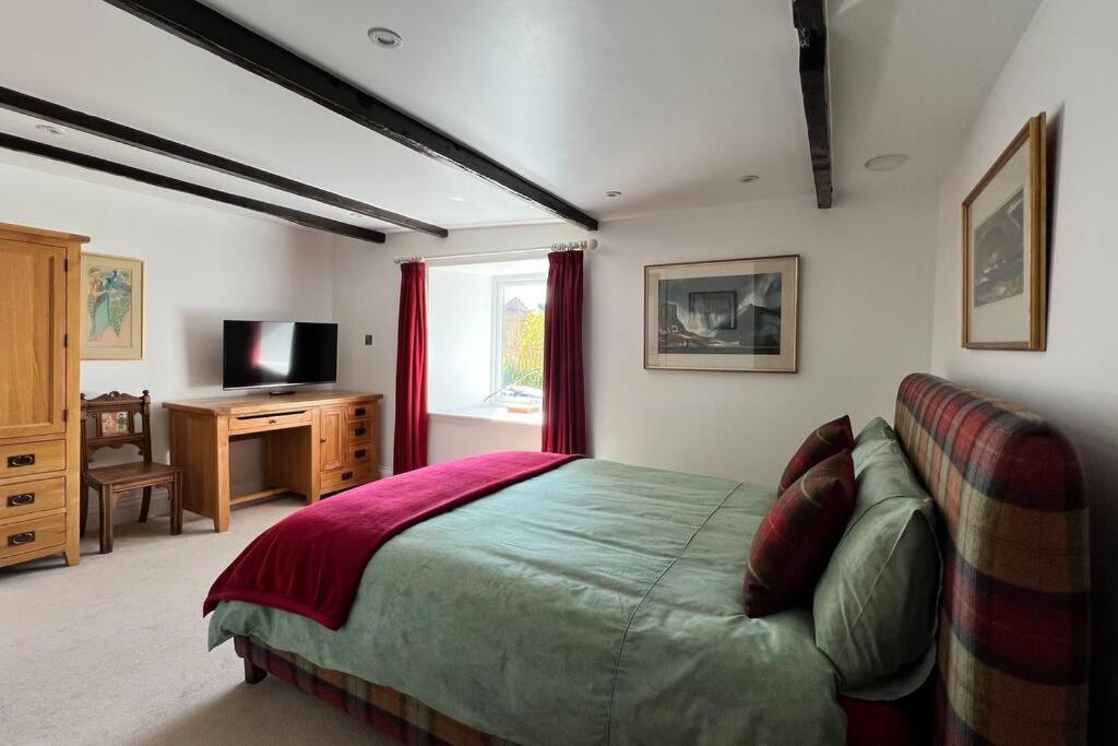 Shorepark - Waterfront Cottage With Stunning Views Dumfries Kültér fotó