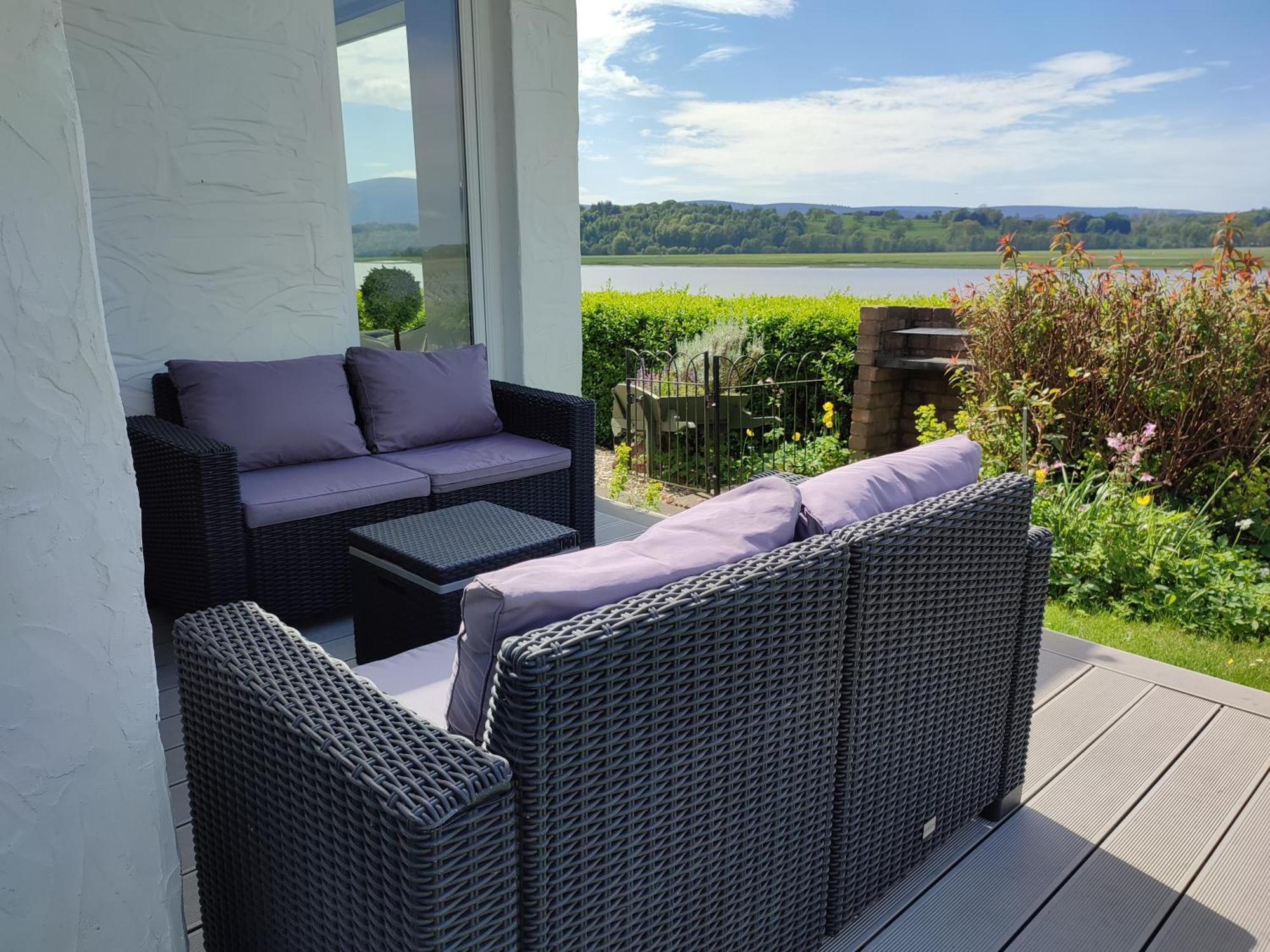 Shorepark - Waterfront Cottage With Stunning Views Dumfries Kültér fotó